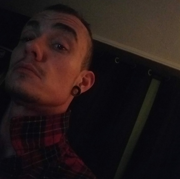 Meet your Posher, Mickey - Picture 5 of 5